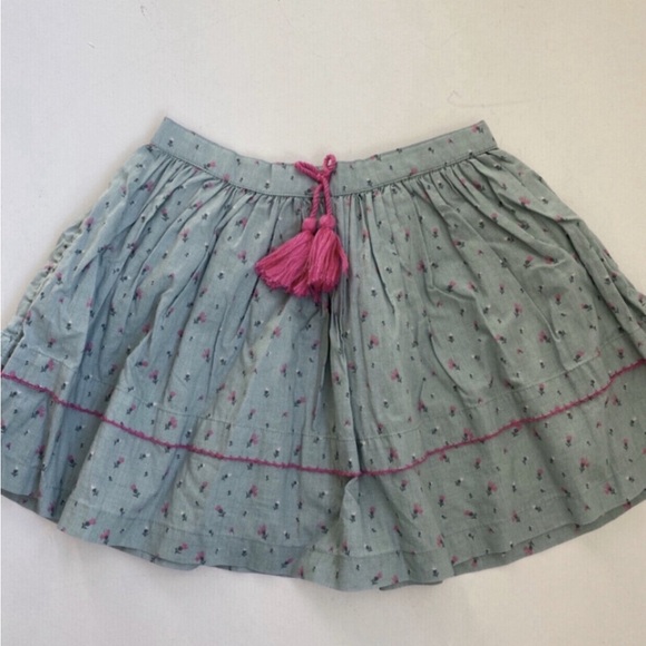 Wild and Gorgeous Floral Skirt - Picture 2 of 5